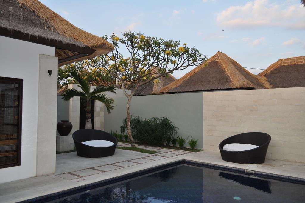 Casa Benita By Bracha Villas Management Seminyak Exteriör bild