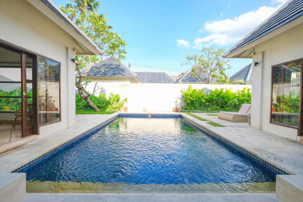 Casa Benita By Bracha Villas Management Seminyak Exteriör bild